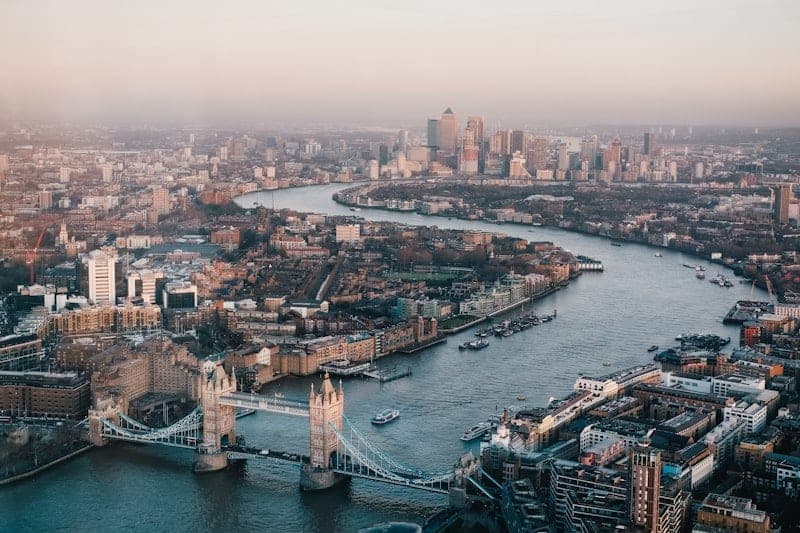 London and the Thames — destination of the Doha (DOH) to London (LHR) route